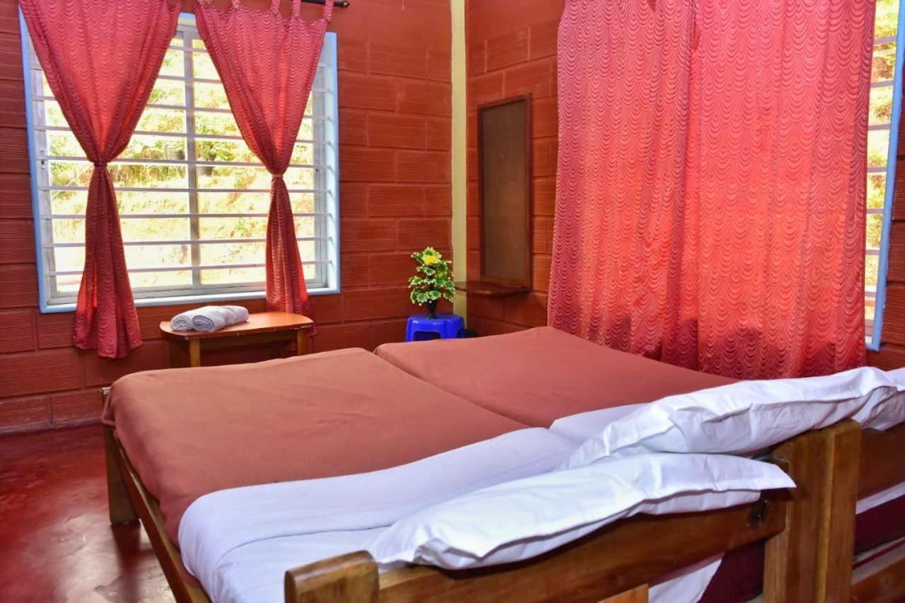Eshwari Cottage Madikeri Dış mekan fotoğraf