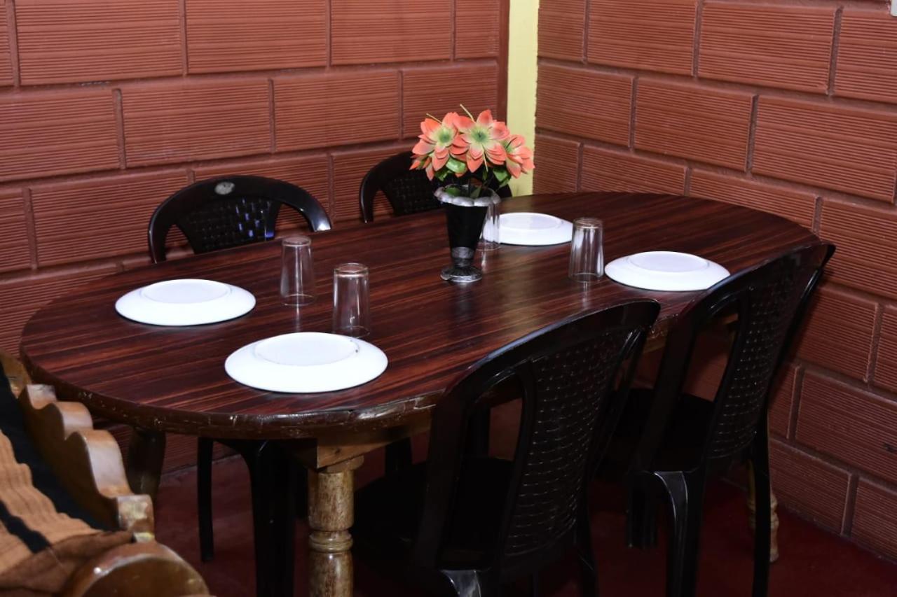 Eshwari Cottage Madikeri Dış mekan fotoğraf